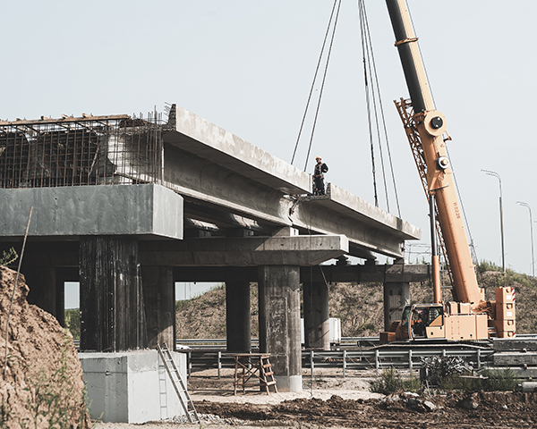 contractors-working-on-the-I55-capacity-project-in-mississippi